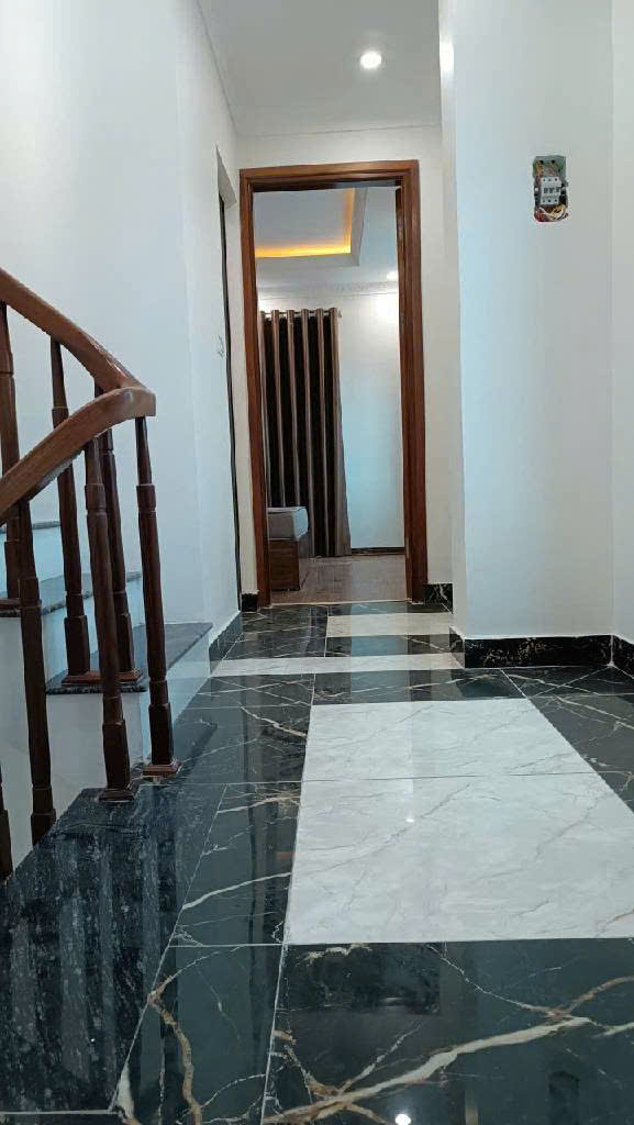 Bán Nhà Hữu HƯNG-Nam Từ Liêm;37mx5T-GIÁ;7,98 Tỷ