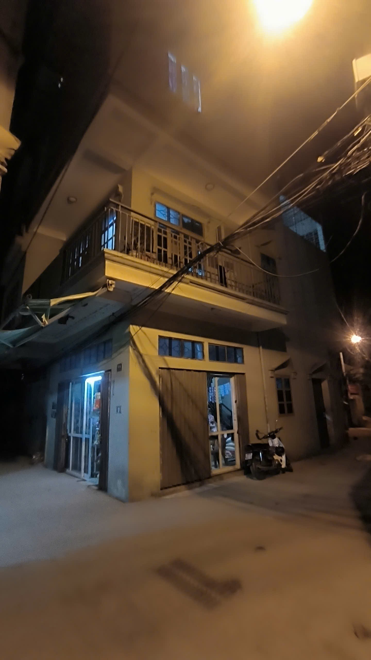 Nhà Đại Mỗ lô góc 3 thoáng.Oto chạy vòng quanh nhà.