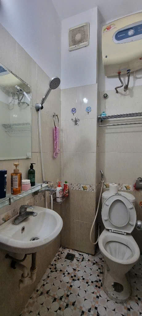 BÁN NHÀ LĨNH NAM 30M GIÁ NHỈNH -6TỶ- Ô TÔ TRƯỚC CỬA