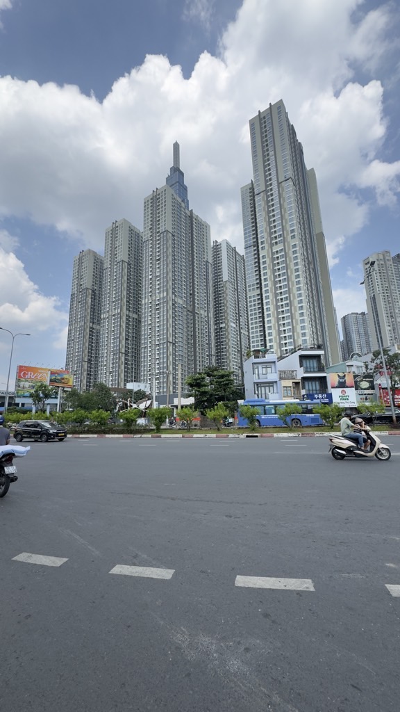 SIÊU PHẨM ĐẦU TƯ NGUYỄN HỮU CẢNH 76m2 - BÌNH THẠNH - KẾ BÊN LANDMARK 81 - CHỈ 6 TỶ