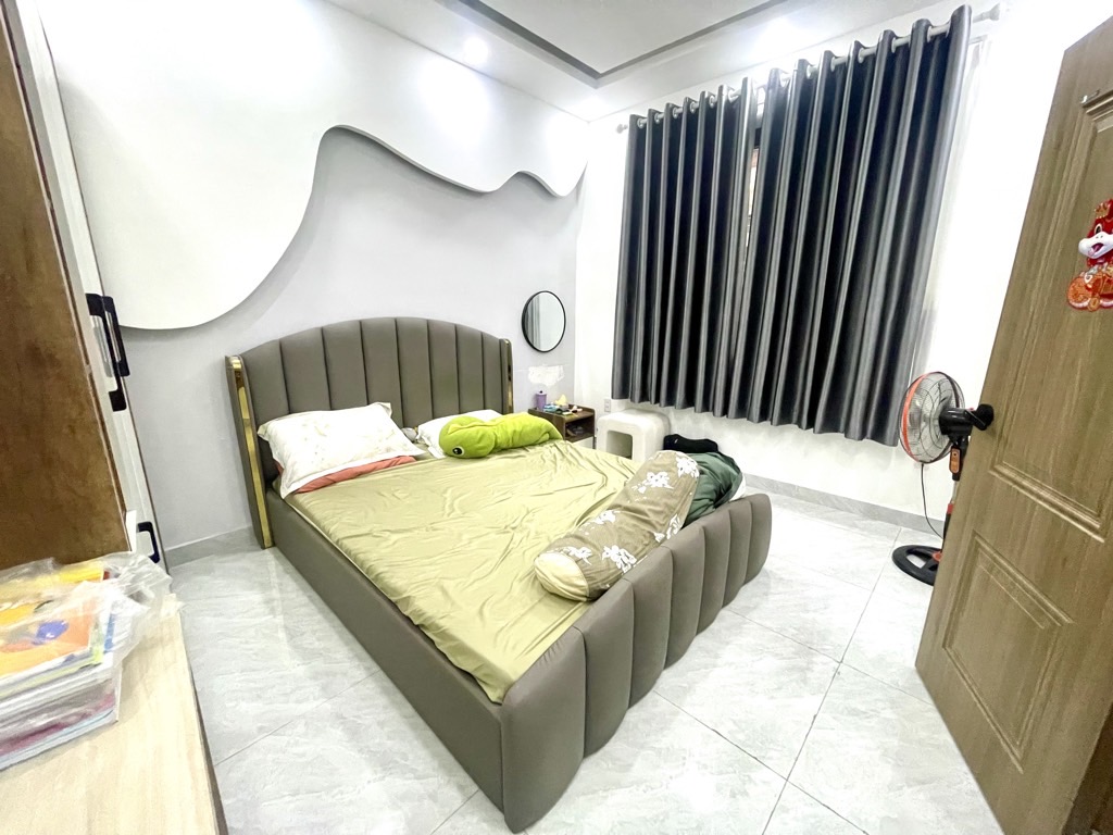 NHÀ RIÊNG 4 TẦNG 38M2 HOÀNG HOA THÁM - NHỈNH 6 TỶ