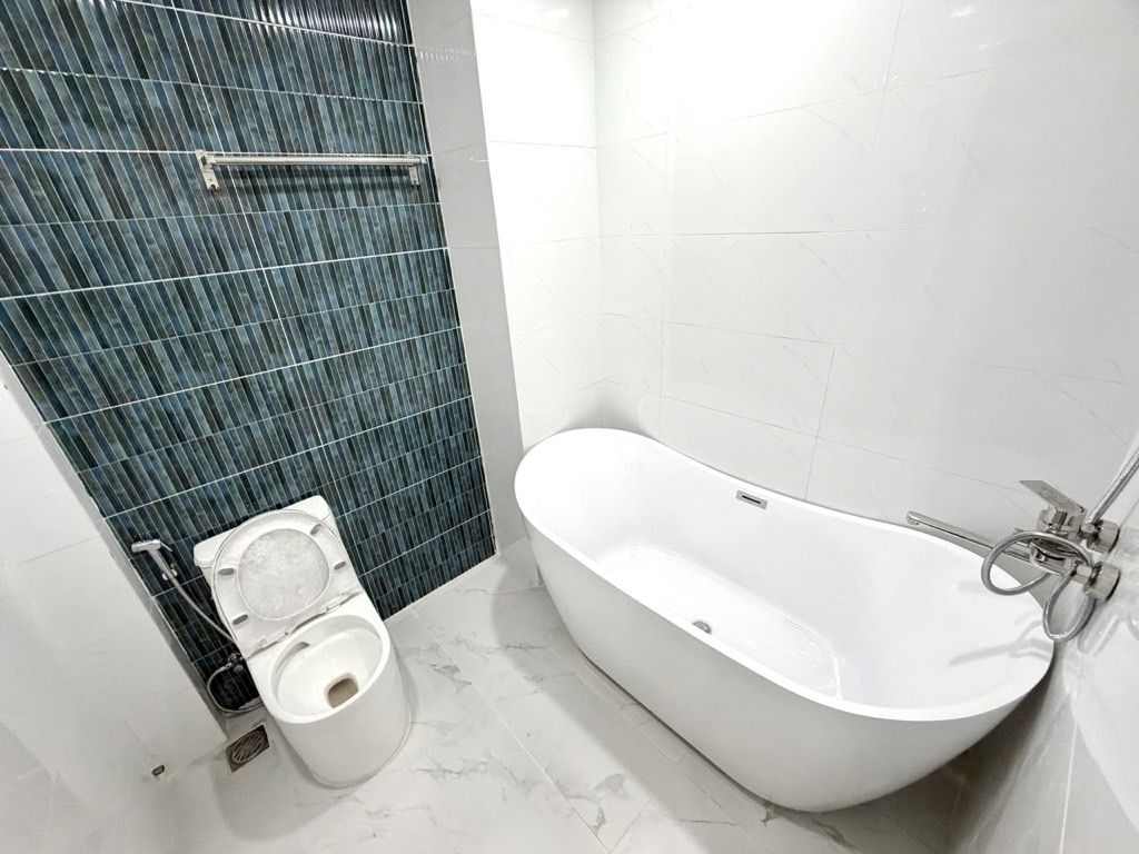 SIÊU PHẨM NHÀ MỚI CHU VĂN AN BÌNH THẠNH 45m2 - 5 TẦNG BTCT -  HẺM XE HƠI - 9.X tỷ