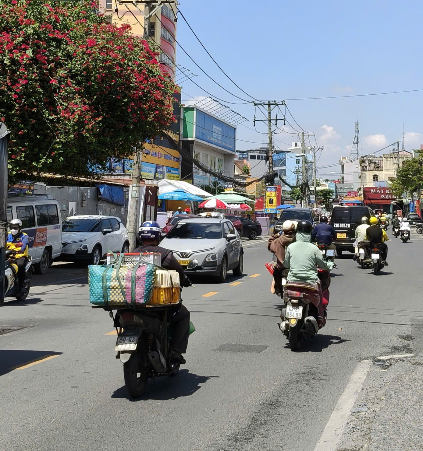 Bán Gấp Nhà Mặt Tiền Kinh doanh, Đỗ Xuân Hợp, Q9, 4x12, Nhỉnh 5 Tỉ