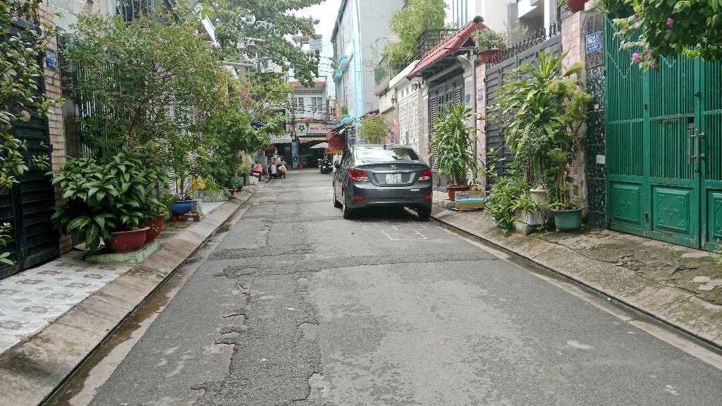 NHÀ MỚI ĐẸP, CHỦ BÁN GẤP VỀ VINHOME Ở