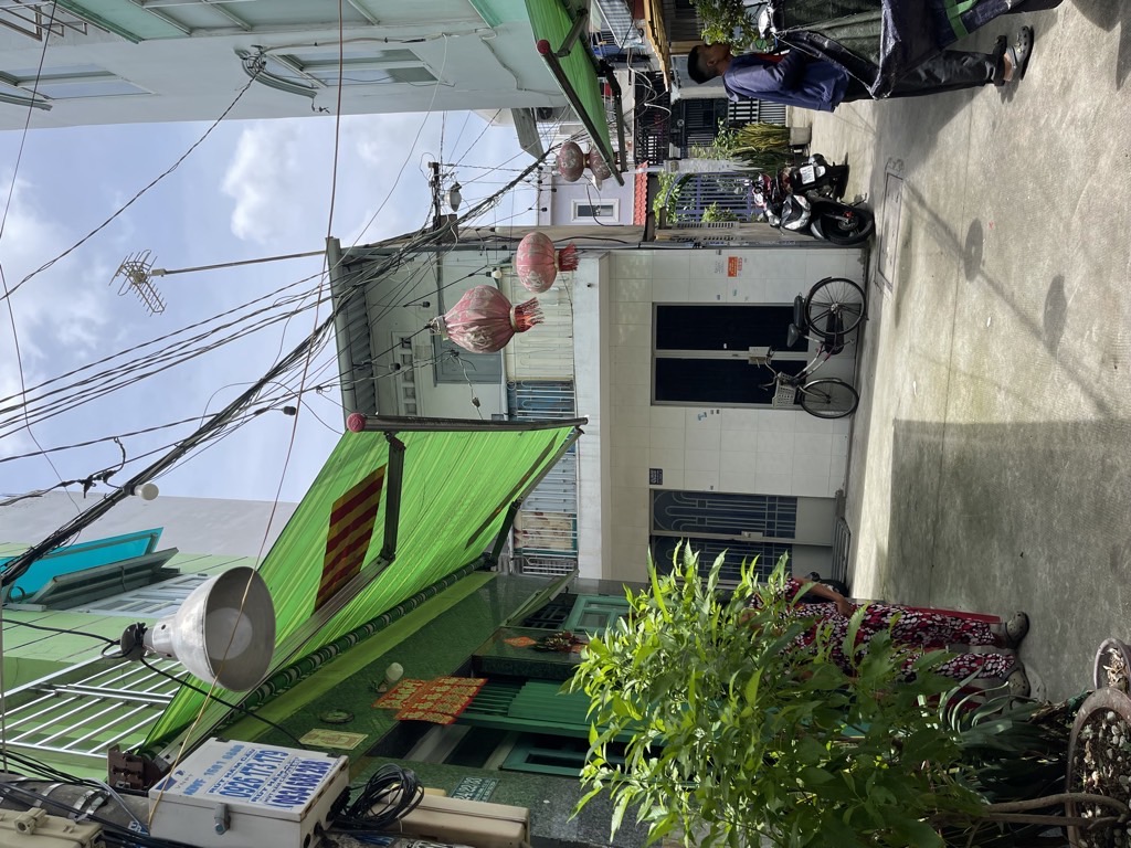 GIÁ TỐT NHÀ 4 TẦNG NGUYỄN VĂN LUÔNG