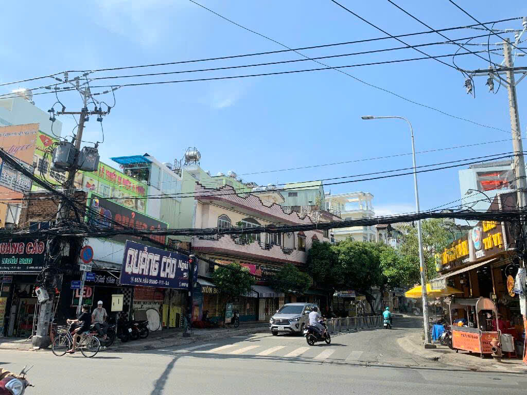 Nhà mặt tiền kinh doanh- đường Hậu Giang quận 6
