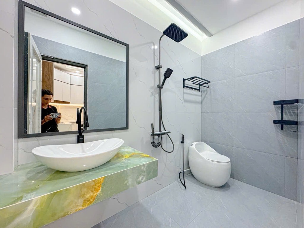 Bán nhà đường Trần Xuân Soạn Q7, 60m2 ngang 5m siêu đẹp, nội thất xịn, chỉ 7.99 tỷ TL