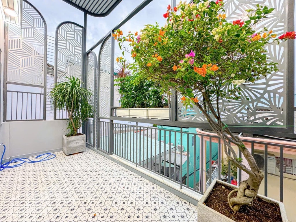 Bán nhà đường Trần Xuân Soạn Q7, 60m2 ngang 5m siêu đẹp, nội thất xịn, chỉ 7.99 tỷ TL