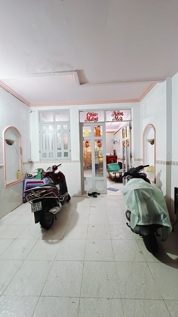 Nhà HXH Lê Văn Lương Quận 7, 90m2 ngang 4m nở hậu tài lộc, 2 mặt hẻm, giá nhỉnh 9 tỷ TL