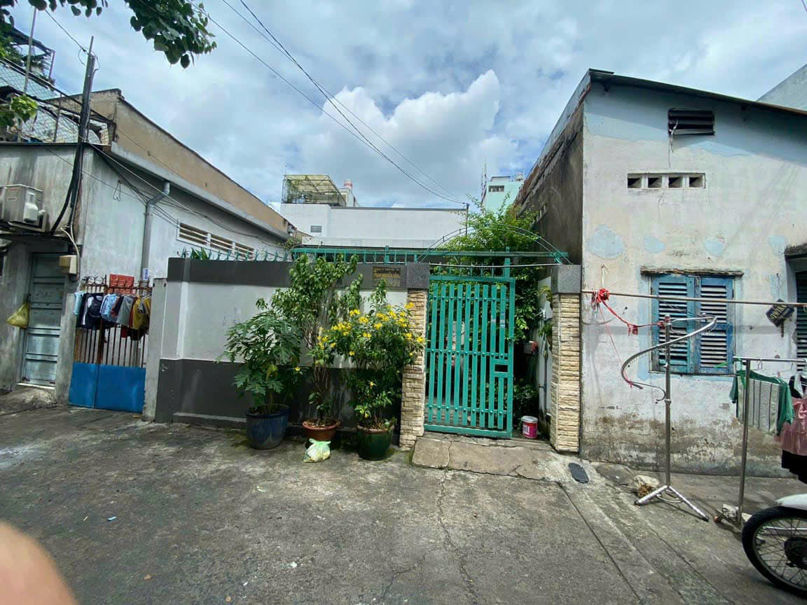 Bán nhà HXH Tân Hưng Q7, 179m2 ngang 8.5 bề thế, SHR nở hậu, tiện xây mới, nhỉnh 9 tỷ TL