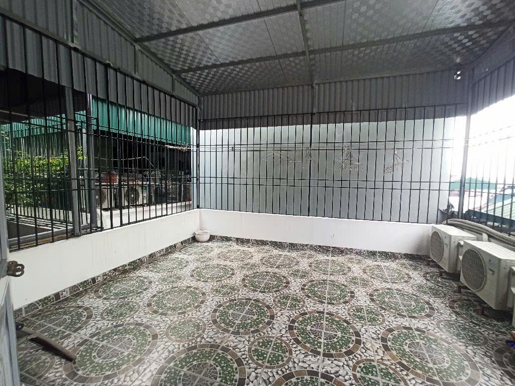 Bán nhà Ngọc Trì Long Biên 30m2 mặt đường lớn