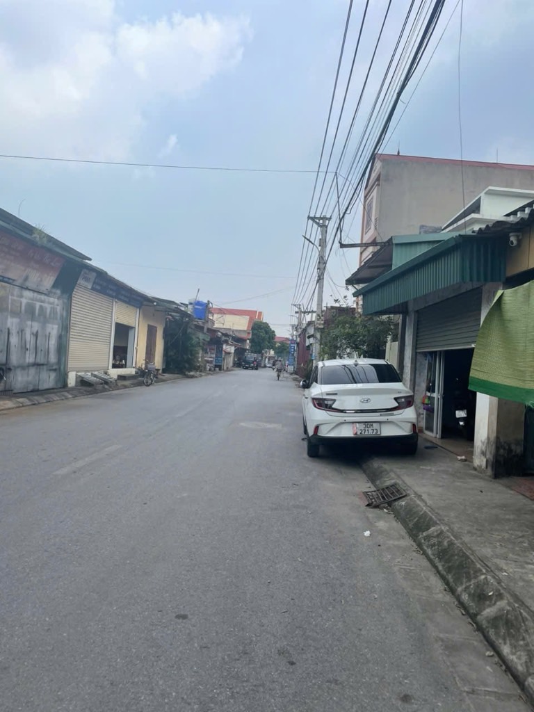 BÁN GẤP ĐẤT NGỌC LOAN SÁT OCEAN PARK 3