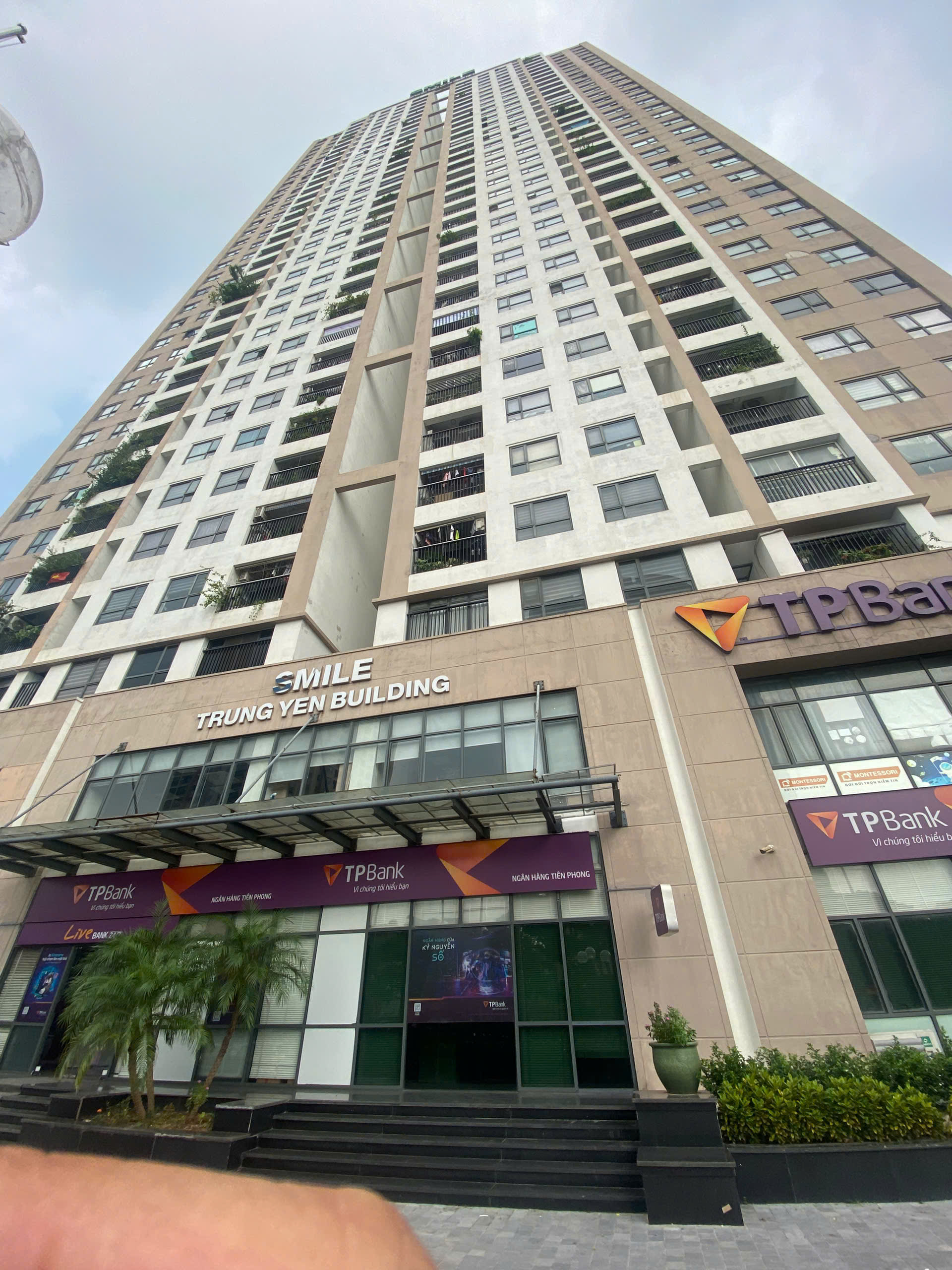 Mình Chính chủ cần bán căn 93m2__8 tỷ300 toà Smile Building Số 1 Nguyễn Cảnh Dị