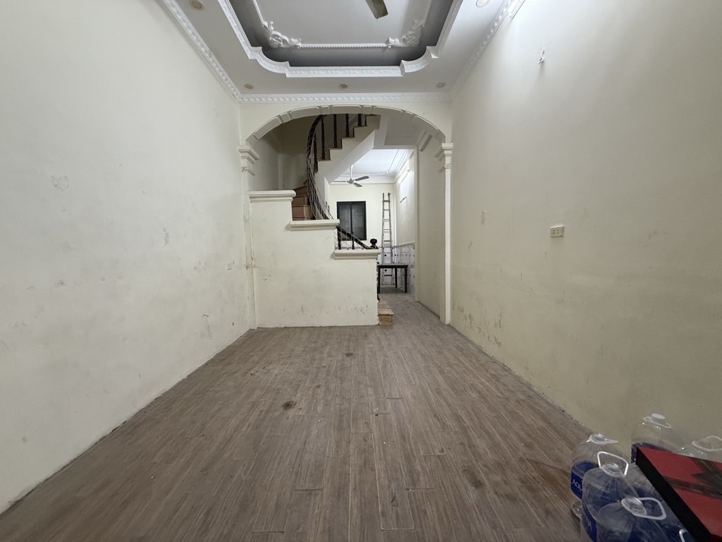NHÀ TO ĐẸP TẠI KIM GIANG 44M2_8,1 TỶ