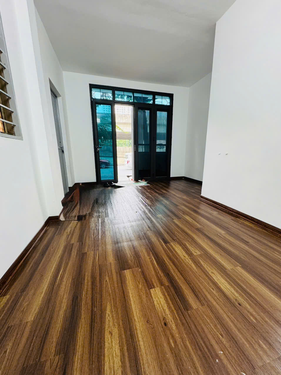SIÊU PHẨM MẶT PHỐ KHUẤT DUY TIẾN 90M2