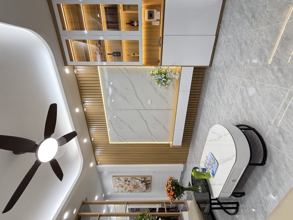 Nhà mới Kim Giang 38m2 ô tô vào tận cửa siêu hiếm
