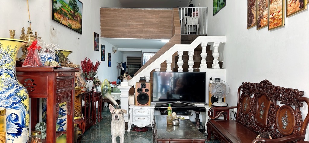 NHÀ CẤP 4 MỚI XÂY GẦN CÔNG VIÊN KIM QUY, THÀNH PHỐ THÔNG MINH, CẦU NHẬT TÂN