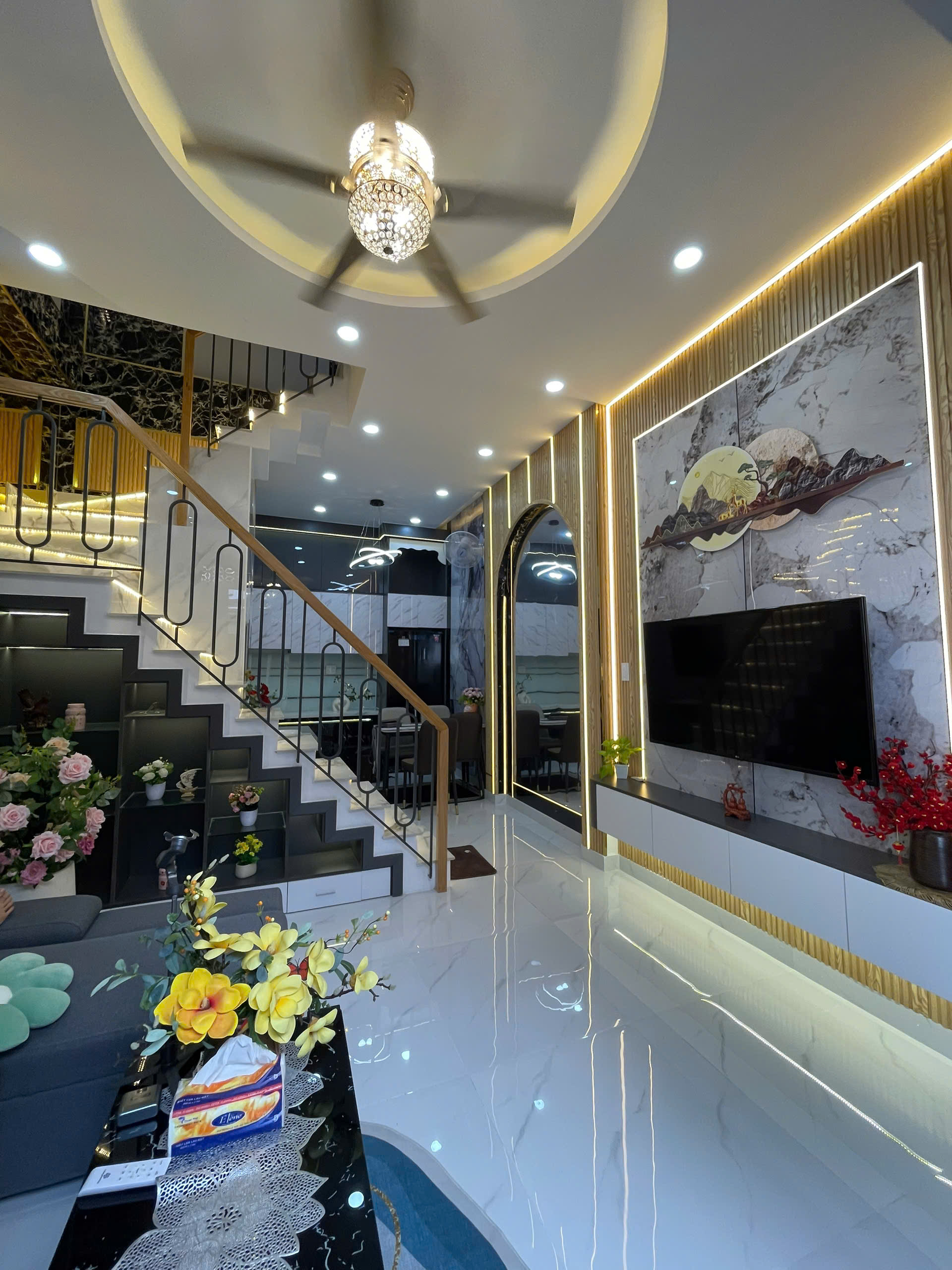 NHÀ 3 TẦNG HIỆN ĐẠI 31M2 - PHẠM VĂN CHIÊU - GÒ VẤP - NHỈNH 5 TỶ