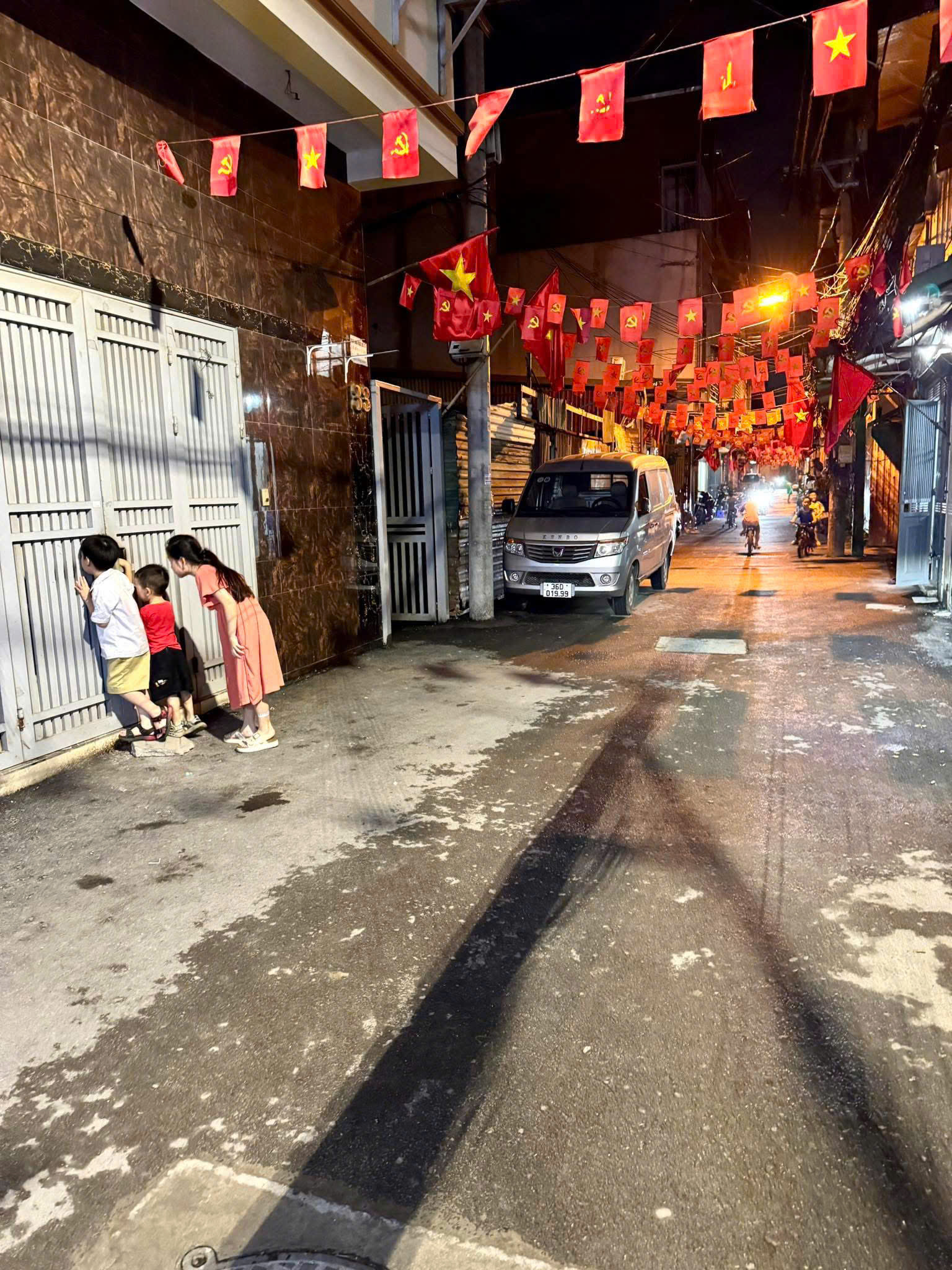 NHÀ ĐẸP NGÕ 1 BÙI XƯƠNG TRẠCH