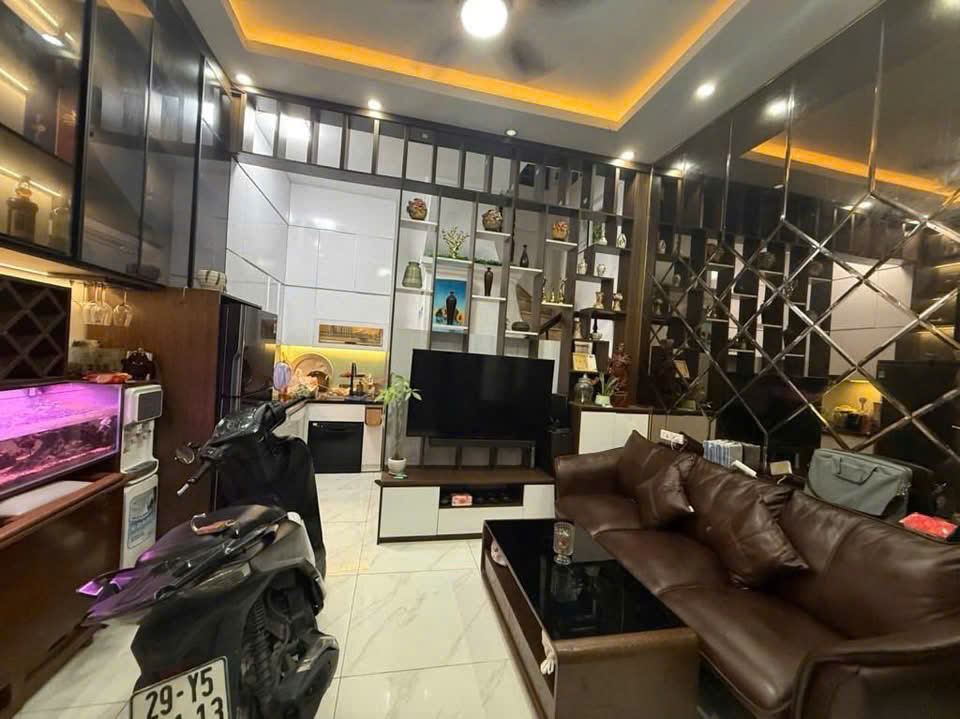 NHÀ ĐẸP NGÕ 1 BÙI XƯƠNG TRẠCH