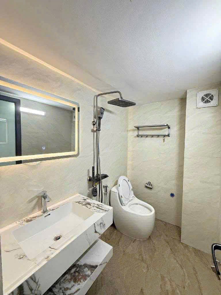 Bán Nhà Riêng, Việt Hưng, Long Biên, Hà Nội, 5,5 tỷ, 35 m2 chỉ với giá cực chất