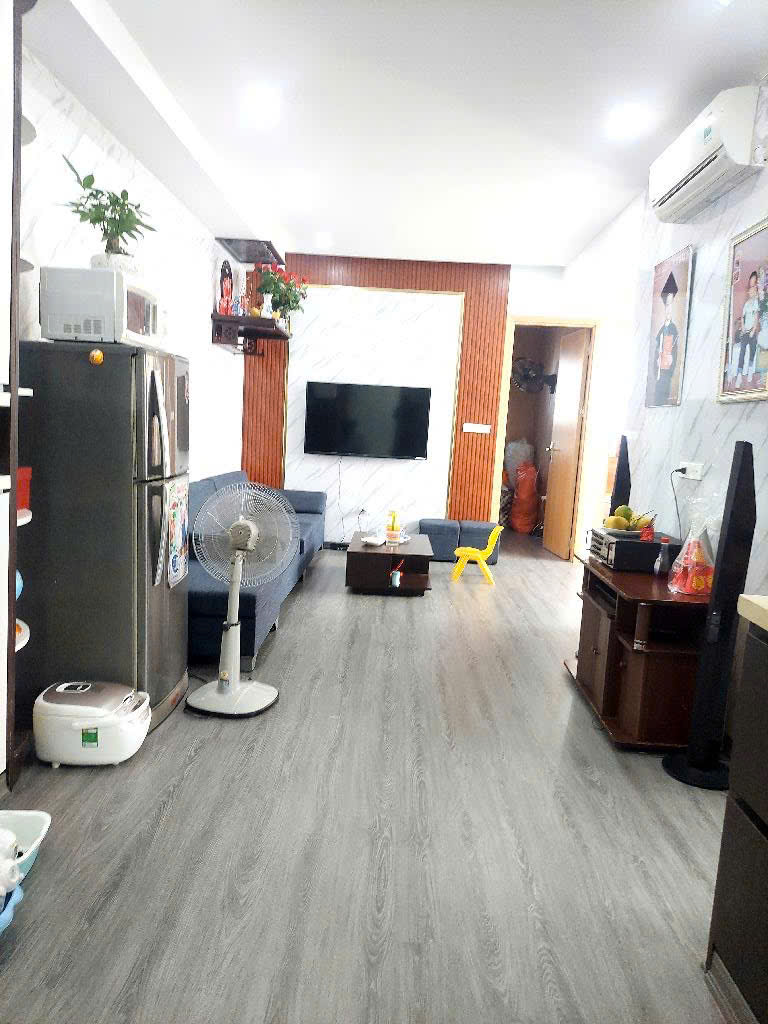 Bán nhà Kim Ngưu 50m 5 tầng 9 tỷ kinh doanh