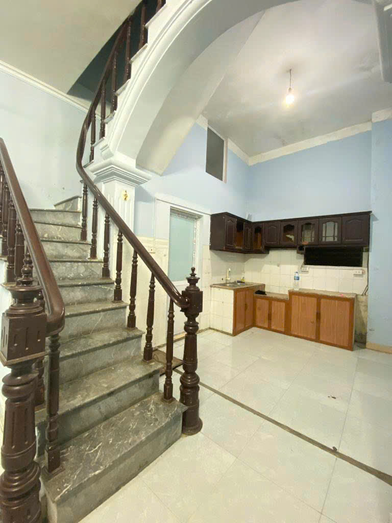 Bán nhà Minh Khai 35m 3 tầng 4.5 tỷ kinh doanh
