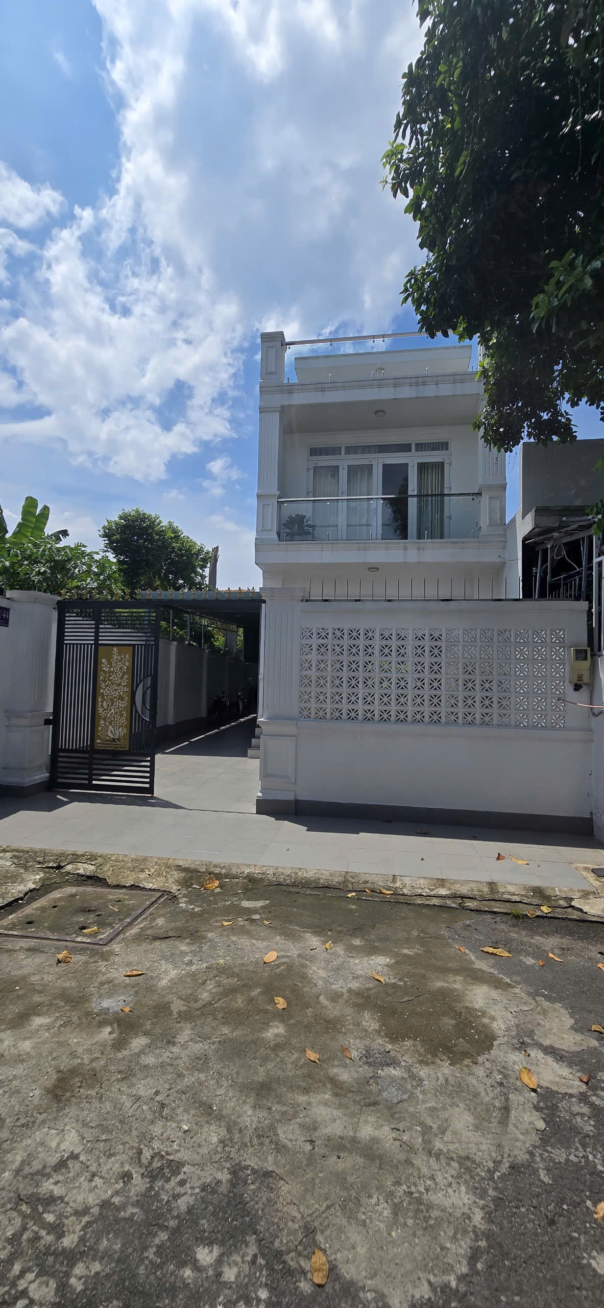 NHÀ ĐẸP 8 x 22.5m, nở Hậu, Gần Phan Văn Hớn, chợ Xuân Thới Thượng