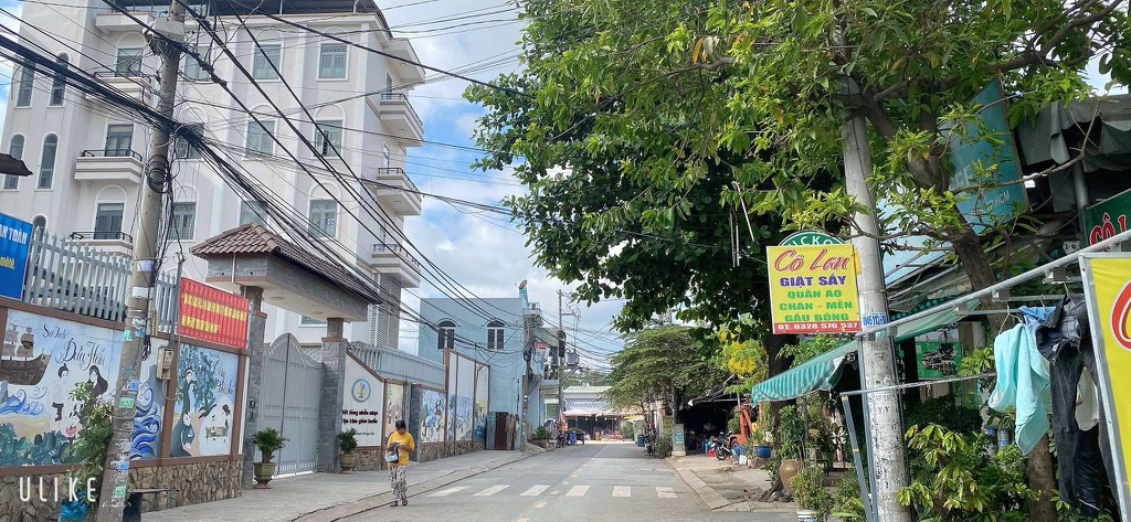 ĐẤT VUÔNG VỨC HẺM 8M VỊ TRÍ TỐT GIÁ 4T6