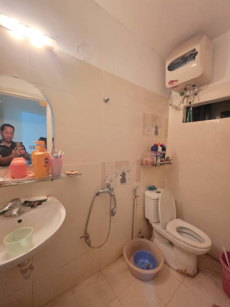 SIÊU HIẾM - DÂN XÂY - 2 THOÁNG - GẦN PHỐ - VÀI PHÚT RA HỒ HOÀN KIẾM - 500M RA TRẦN HƯNG ĐẠO