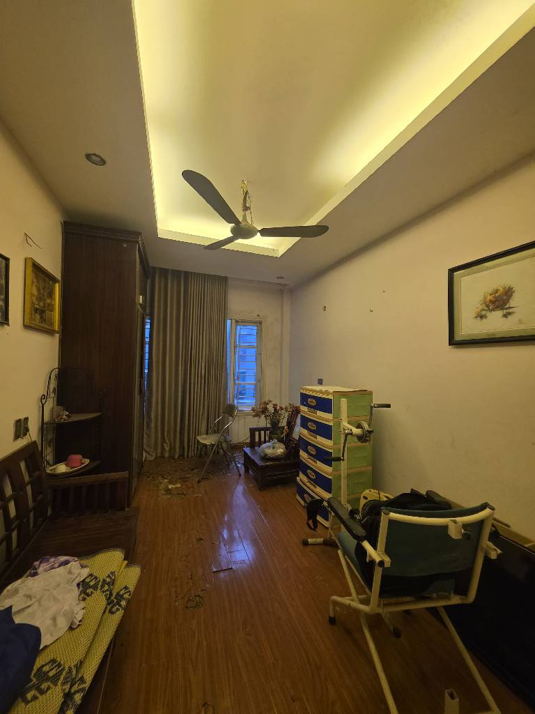 SIÊU HIẾM - DÂN XÂY - 2 THOÁNG - GẦN PHỐ - VÀI PHÚT RA HỒ HOÀN KIẾM - 500M RA TRẦN HƯNG ĐẠO
