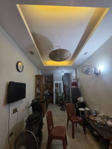 SIÊU HIẾM - DÂN XÂY - 2 THOÁNG - GẦN PHỐ - VÀI PHÚT RA HỒ HOÀN KIẾM - 500M RA TRẦN HƯNG ĐẠO