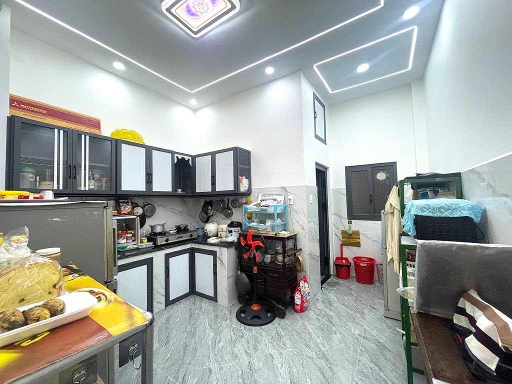 Nhà xịn 4 tầng trung tâm Q10, Hẻm xe hơi 6m, 10Tỷ650