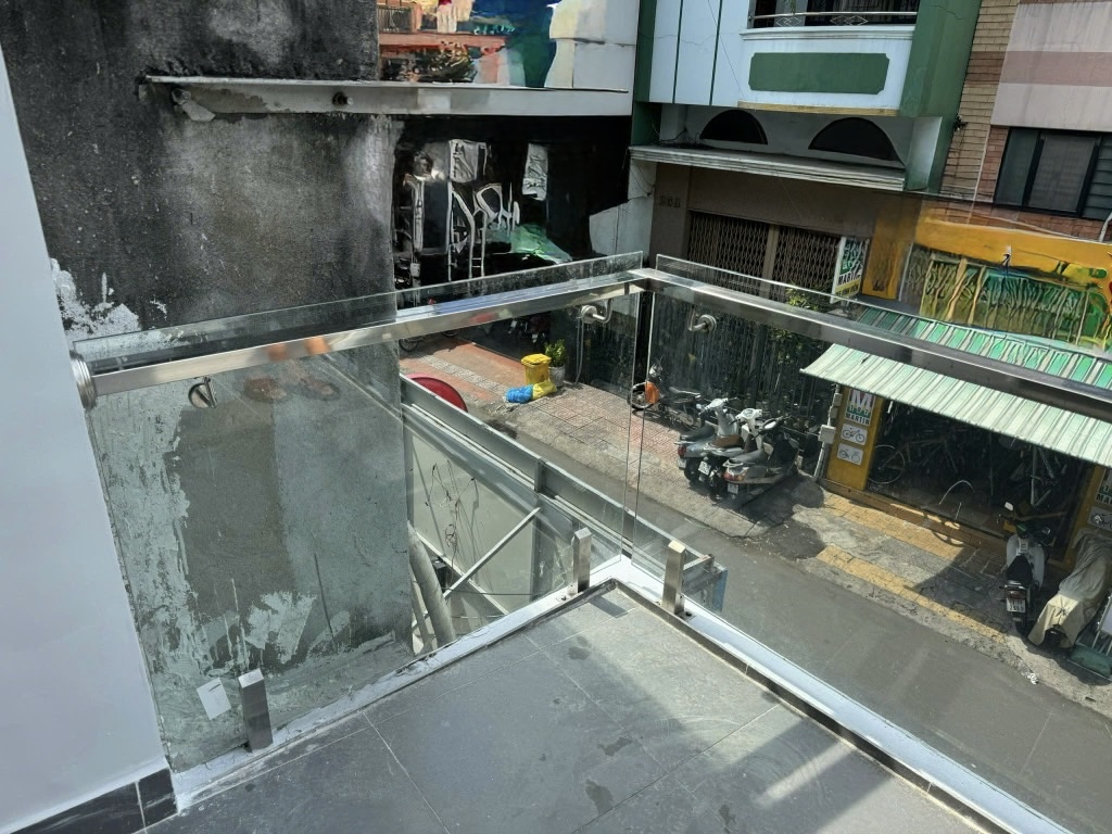 Mặt tiền kinh doanh Quận 10- Nhà mới xây đẹp- Chỉ 9.8 Tỷ