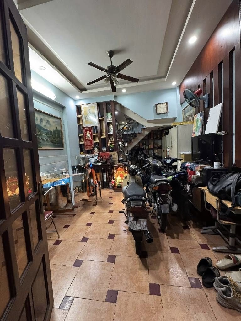 Nhà HXH trung tâm Q3 - Chợ Bàn Cờ danh tiếng - 39m2 nở hậu - Chỉ 9.5 Tỷ