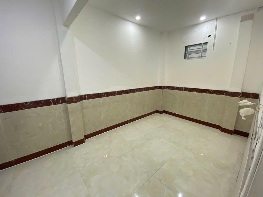 HXH, phường Phước Long B, diện tích 40m2, 2 tầng BTCT, giá giảm mạnh còn nhỉnh hơn 3 tỷ