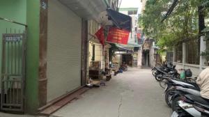 Cần bán nhà phố Nguyễn Đức Cảnh, giá rẻ nhỉnh 6 tỷ, nhà dân xây kiên cố, nội thất gỗ thịt