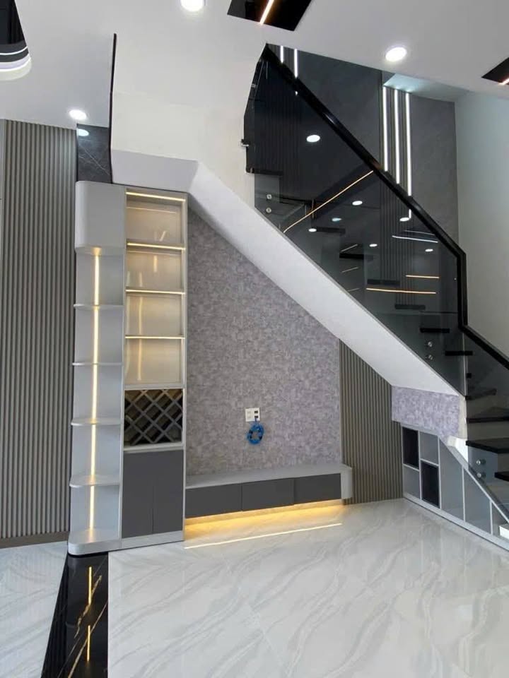 SIÊU PHẨM NHÀ ĐẸP 4 TẦNG Ở NGAY - 60M2 - NGAY ĐT743, DĨ AN. CHỈ 4.8TỶ