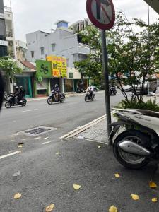 Bán nhà trung tâm quận 1, sổ hồng riêng, pháp lý rõ ràng
