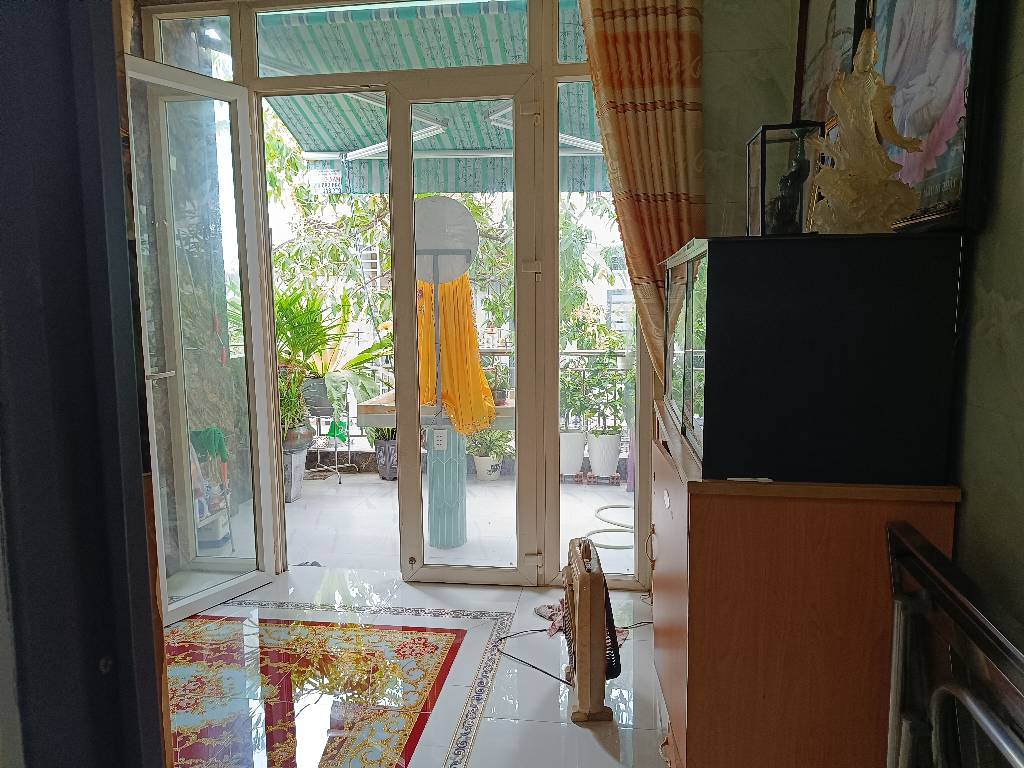 Bán nhà riêng quận 7 đường Huỳnh Tấn Phát 84m2 chỉ 6 tỷ nhỉnh