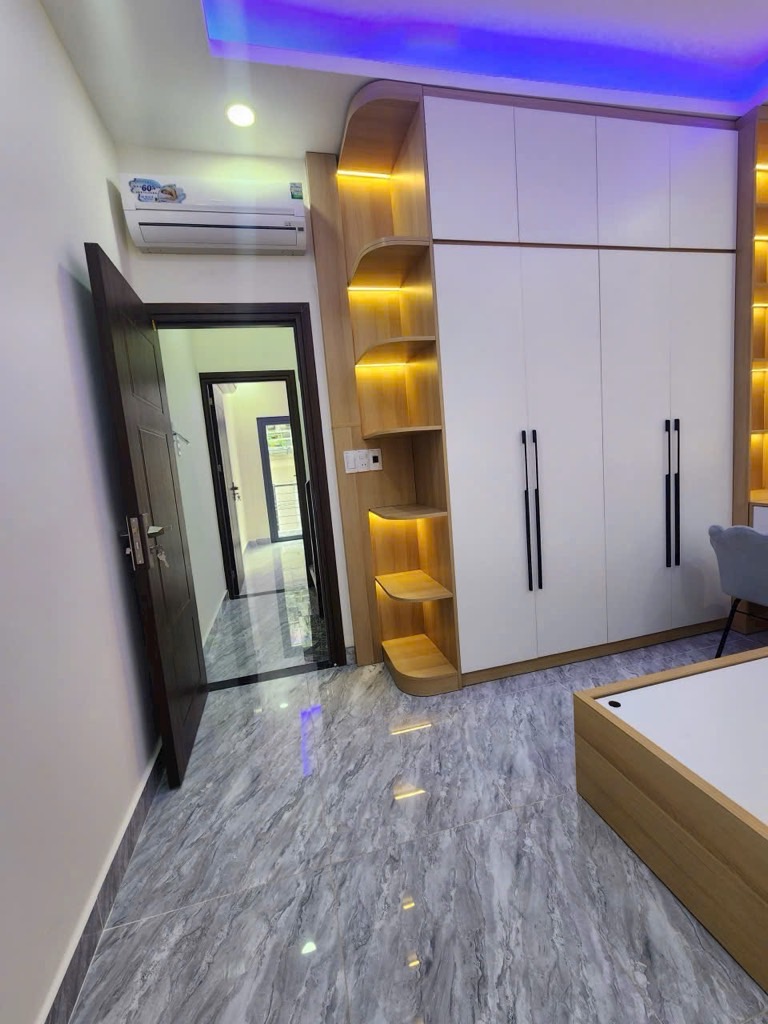 NHÀ MỚI FULL NỘI THẤT QUẬN 7 CHỈ 5 TỶ NHỈNH