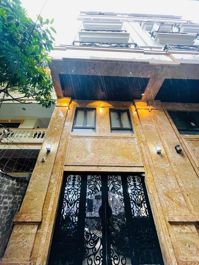 Toà CCMN 88m2 7 tầng Thang Máy 16 phòng khép kín