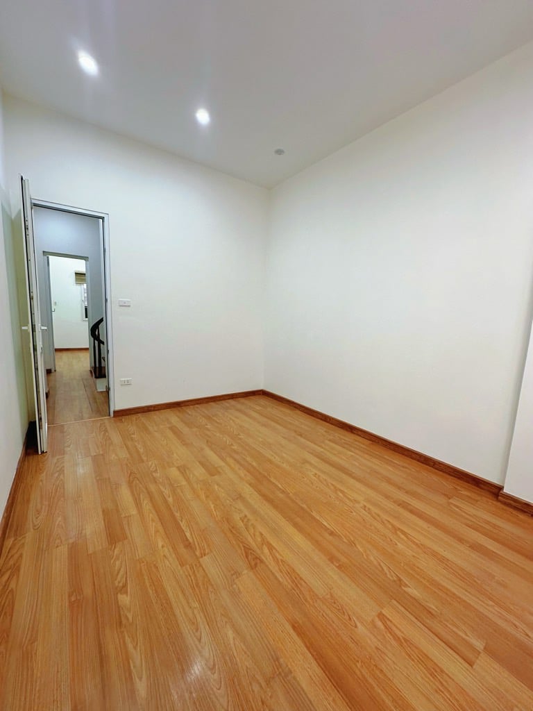 Nhà Đẹp Vương Thừa Vũ 50/39m2 giá đầu tư
