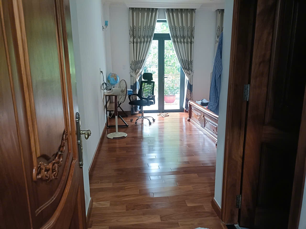 BÁn NHÀ 4 TẦNG 4TẦNG QUẬN 12 ĐƯỜNG TRÂNG THỊ NĂM