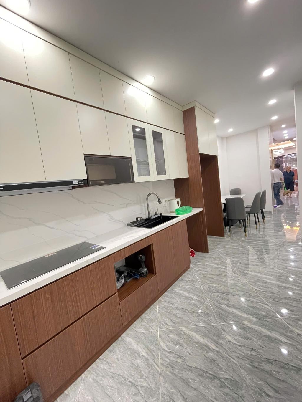 BÁN NHÀ MẶT NGÕ NGUYỄN AN NINH, Ô TÔ VÀO NHÀ , KINH DOANH