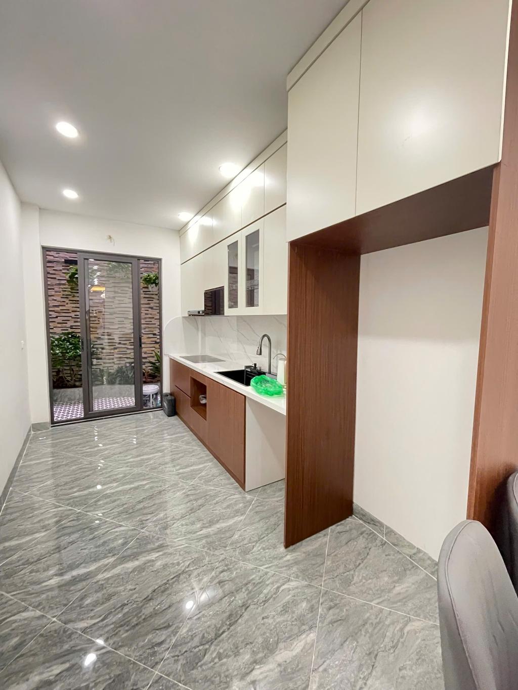 BÁN NHÀ MẶT NGÕ NGUYỄN AN NINH, Ô TÔ VÀO NHÀ , KINH DOANH