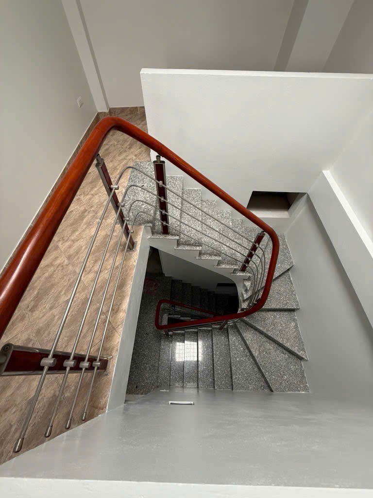 SIÊU HIẾM - LÔ GÓC - 20M RA MẶT PHỐ - PHỐ VIP KIM NGƯU - DÂN XÂY - VIEW THOÁNG - NGÕ THÔNG - TƯƠNG LAI SÁNG