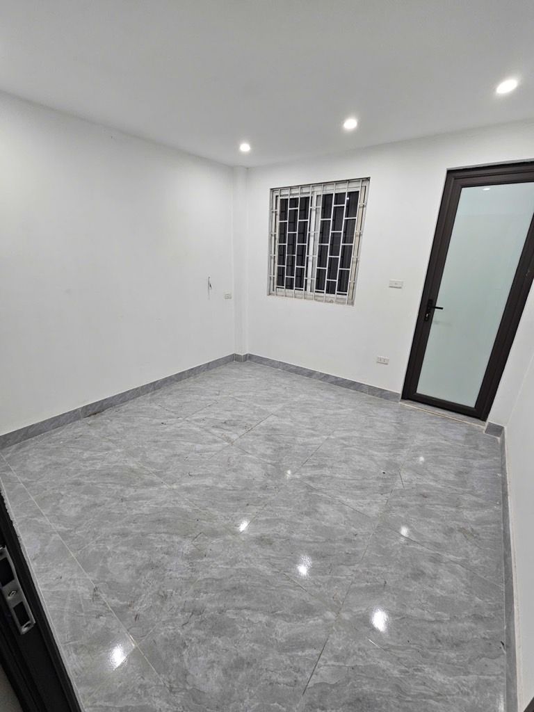 VỊ TRÍ ĐẸP - 15M RA Ô TÔ - 25M RA PHỐ - NGÕ RỘNG - Ở SƯỚNG - FULL NỘI THẤT ĐẸP LONG LANH