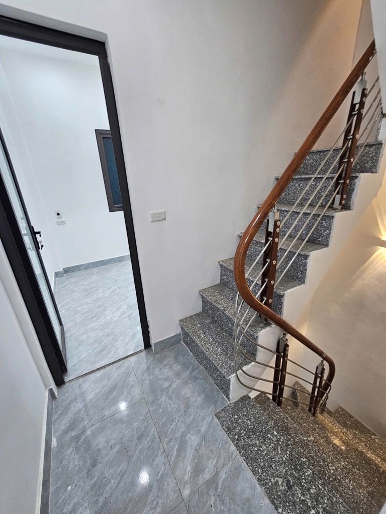 VỊ TRÍ ĐẸP - 15M RA Ô TÔ - 25M RA PHỐ - NGÕ RỘNG - Ở SƯỚNG - FULL NỘI THẤT ĐẸP LONG LANH