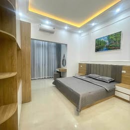 HIẾM - NHÀ ĐẸP - FULL NỘI THẤT - TRUNG TÂM QUẬN ĐỐNG ĐA - GẦN VĂN MIẾU